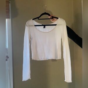 Long sleeve white cropped shirt